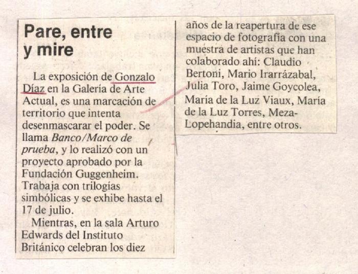 Pare, entre y mire