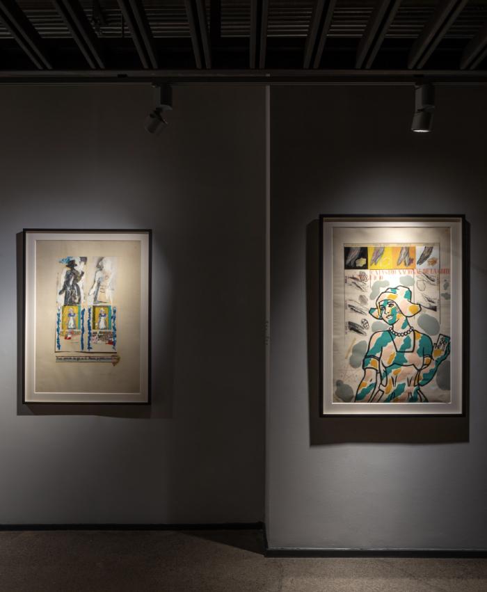 Registro exposición Gonzalo Díaz, pintor. Vista laminas 5 y 15 de Historia Sentimental de la Pintura Chilena